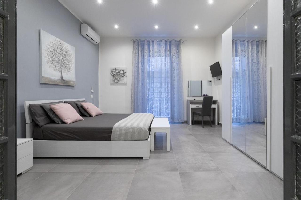 Dante Square Apartment Naples Luaran gambar